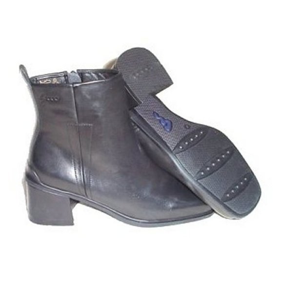 ECCO Black Leather Ankle Boots Booties - Sz 7, 7.5 - Picture 1 of 6